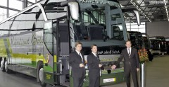 Setra dostarczya pierwszy autobus z systemem hamowania ABA